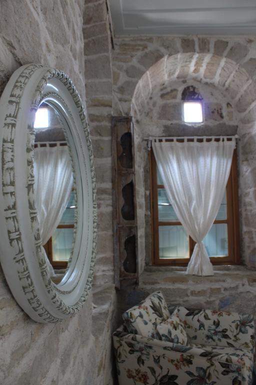 Eski Tas Hotel Cesme Exterior foto
