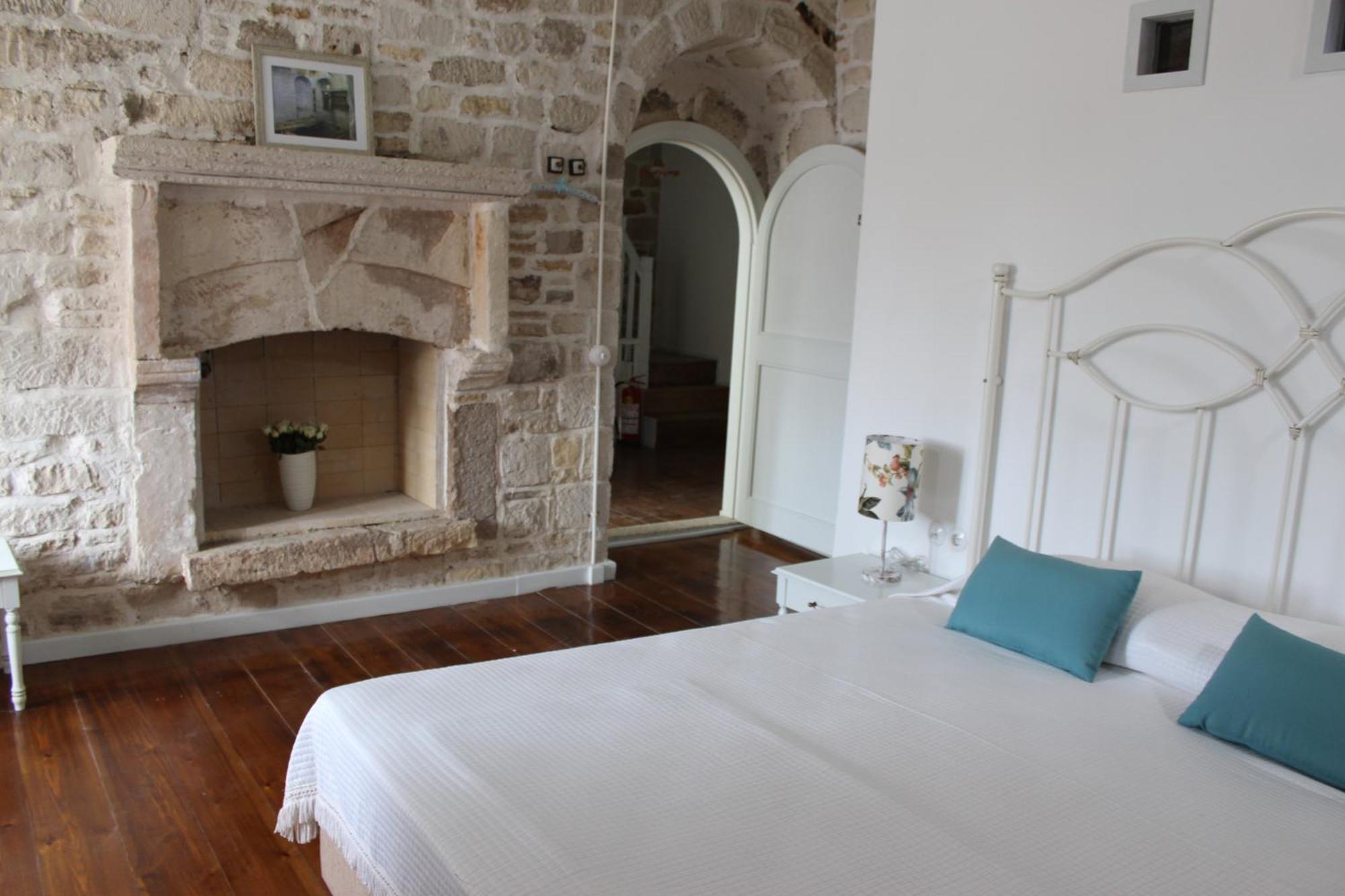 Eski Tas Hotel Cesme Exterior foto